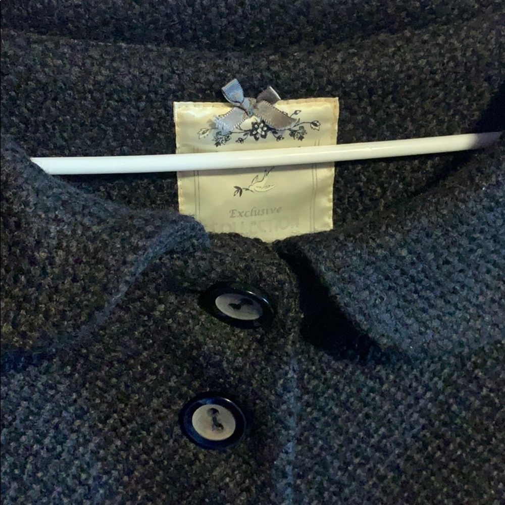 Nick & Mo Jacket - Picture 2 of 6